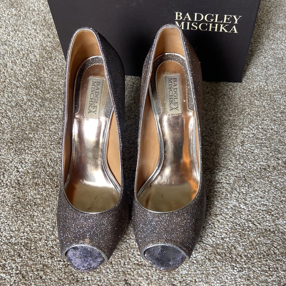 Badgley Mischka Sparkly Heels, Size 10 - Picture 3 of 9